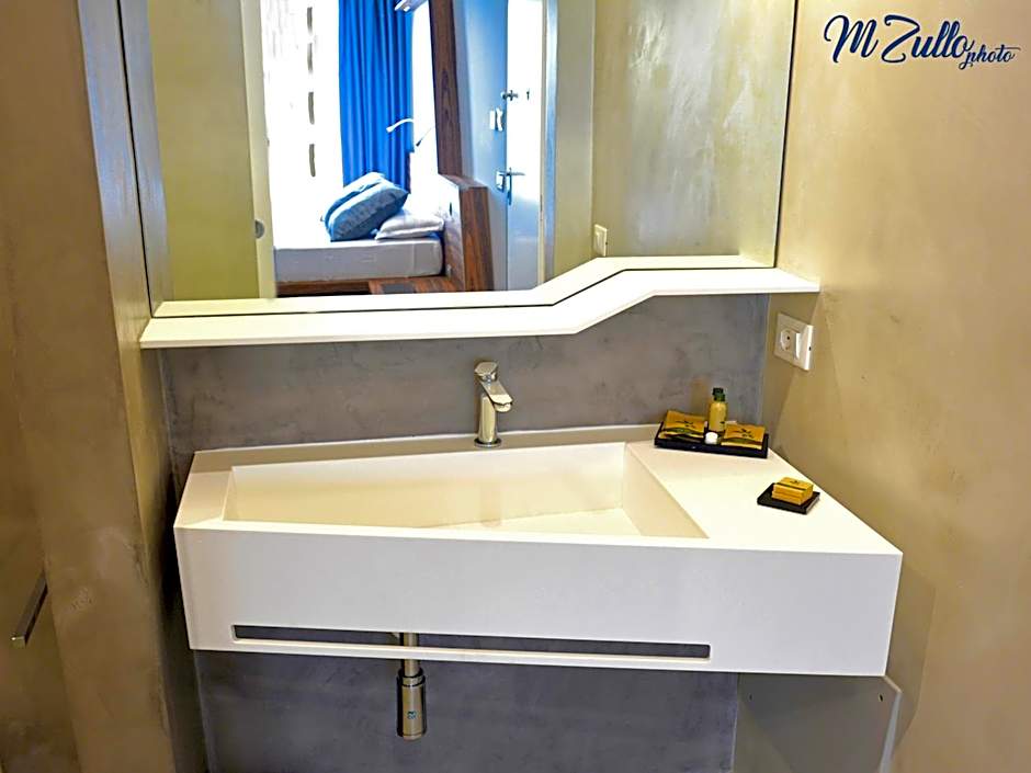 B&B Rakel Home