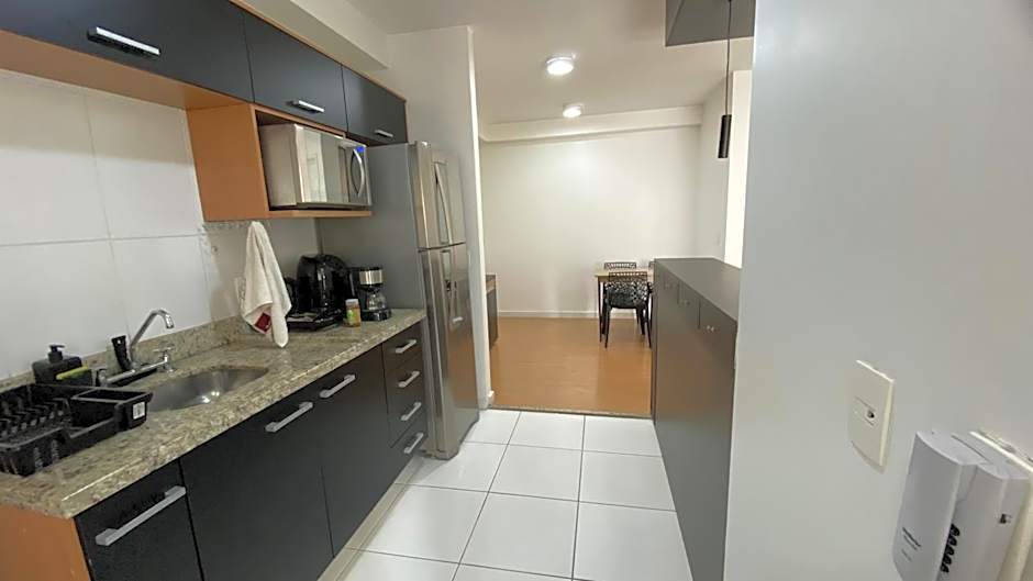 Dream House - Flat Aconchegante em Alphaville, Estacionamento Grátis, Ótima Localização!