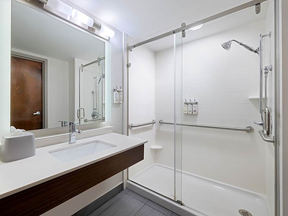 Holiday Inn Express & Suites Augusta West - Fort Eisenhower By IHG