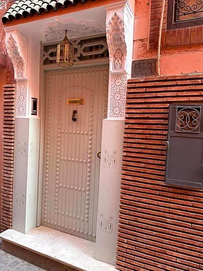 M-17 Riad & Spa