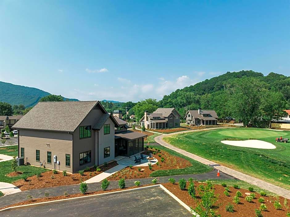 Waynesville Inn and Golf Club, Tapestry Collection by Hilton