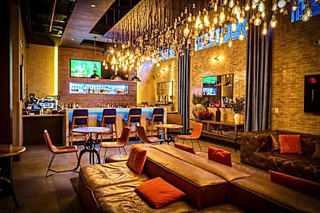 42 Hotel Williamsburg