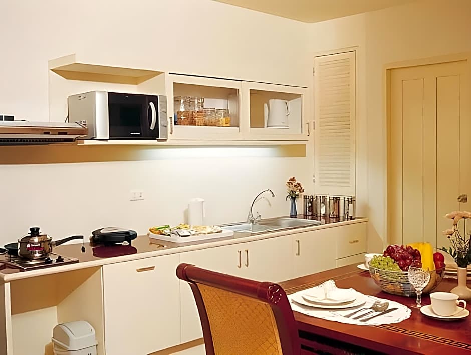 LK Pavilion Executive Serviced Apartment