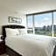 Luxary Condo Downtown Vancouver with free parking