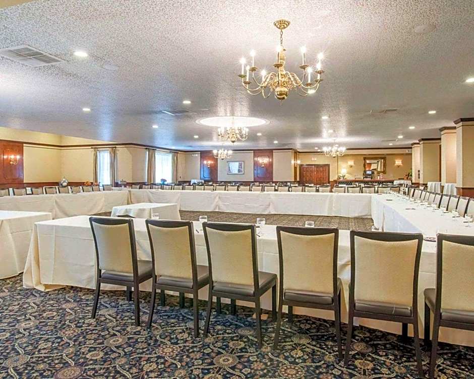 The Century House, Ascend Hotel Collection