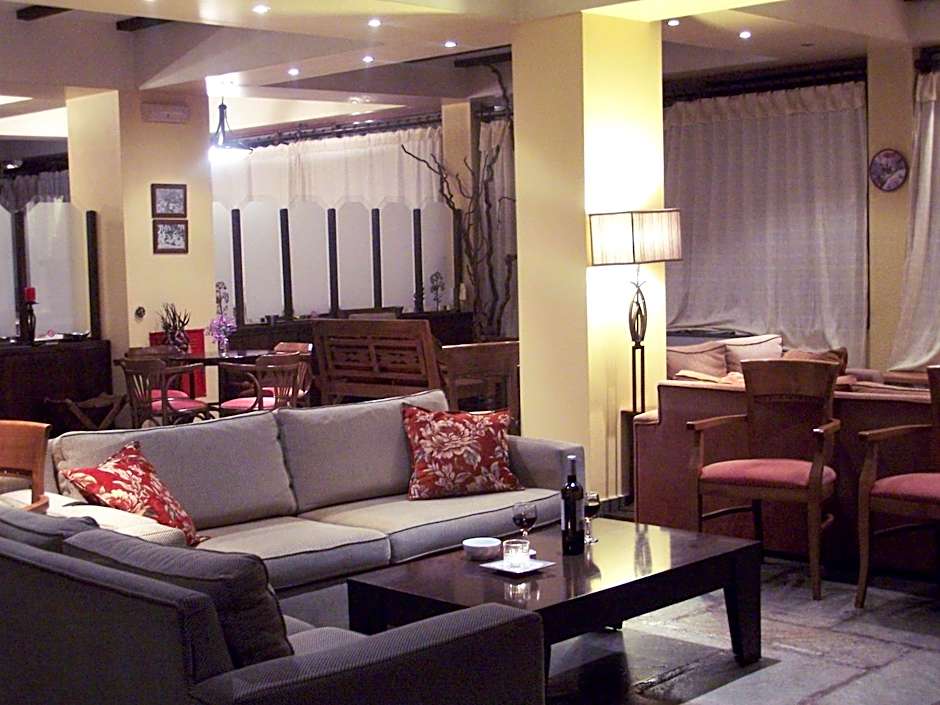 Valia Calda Hotel
