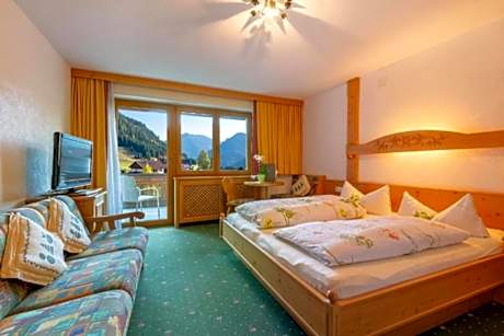 Comfort Double Room with Balcony