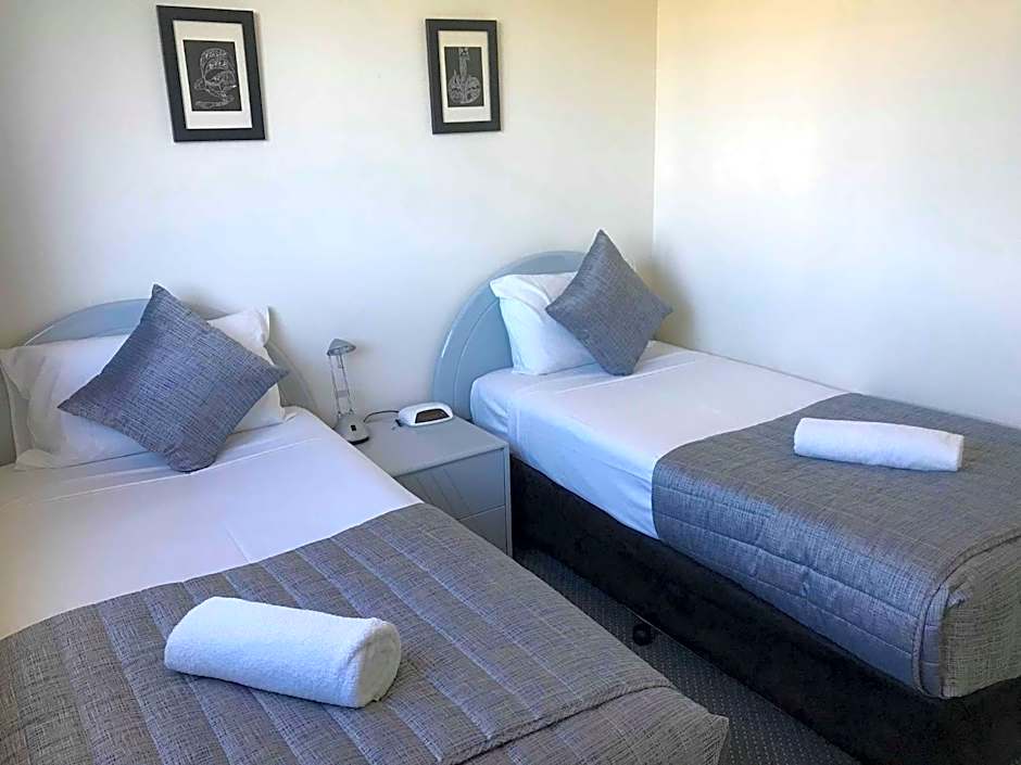 Meridian Tower Kirra Beach