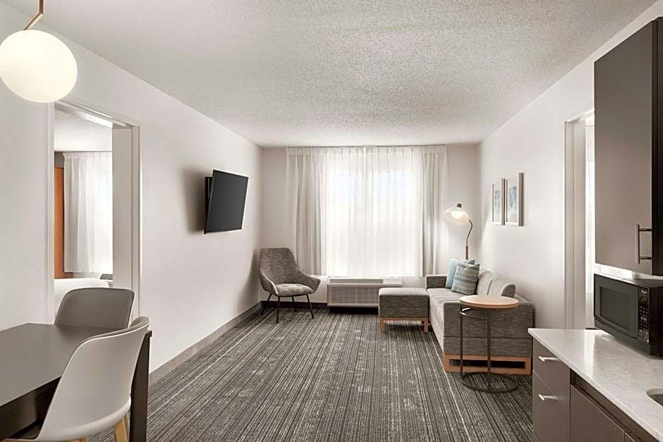 TownePlace Suites by Marriott Chicago Naperville
