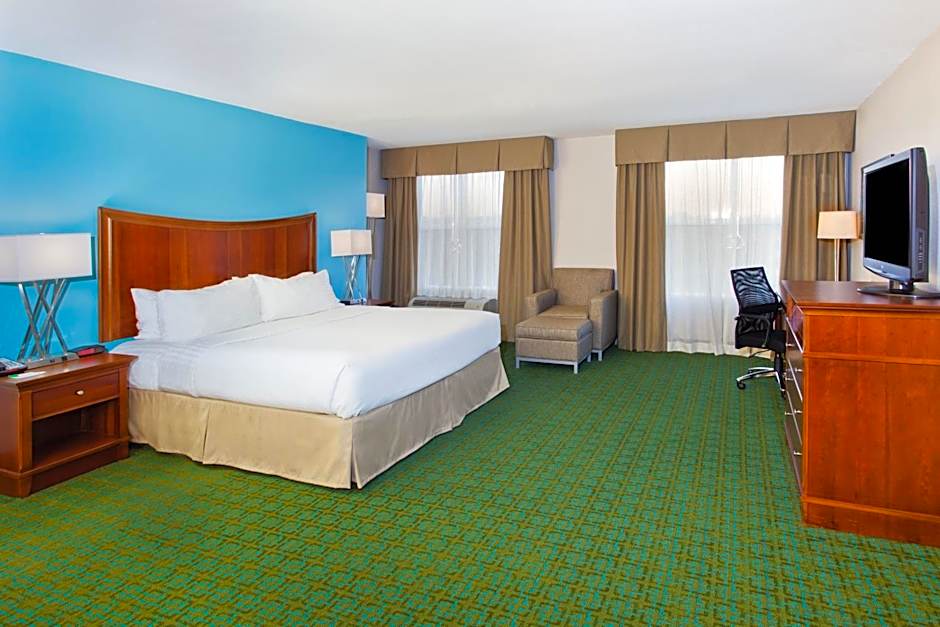 DoubleTree by Hilton Brunswick