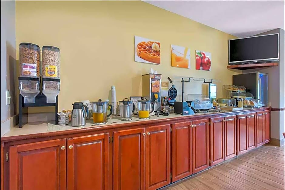 Baymont by Wyndham Port Wentworth