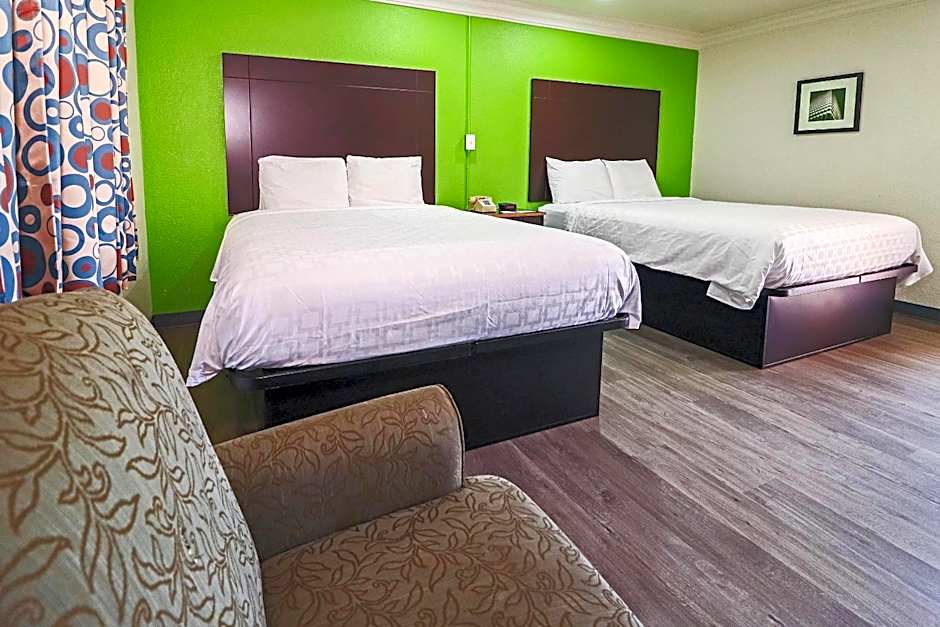 Rodeway Inn San Antonio Lackland AFB - SeaWorld