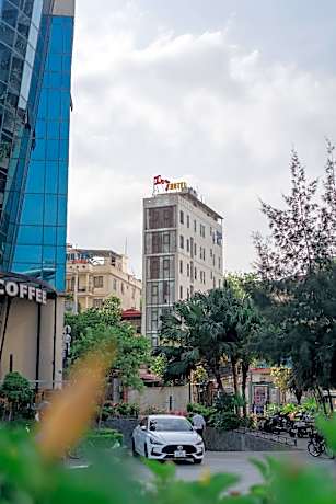 Ivy Hotel Ha Long