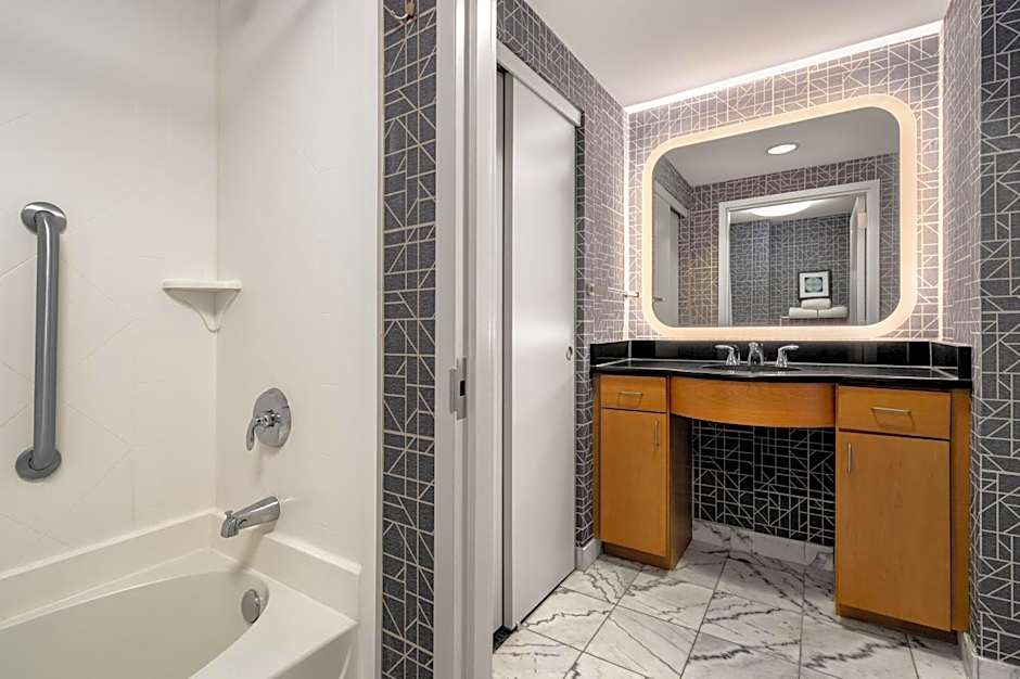 Homewood Suites by Hilton Newtown - Langhorne