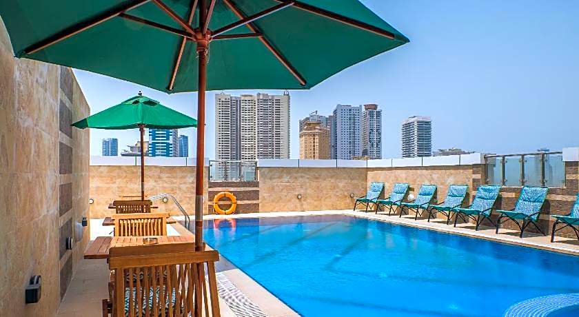 Crystal Plaza Al Majaz Hotel