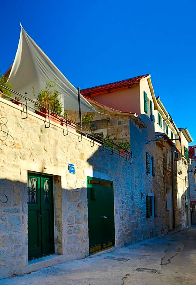 Divota Apartment Hotel