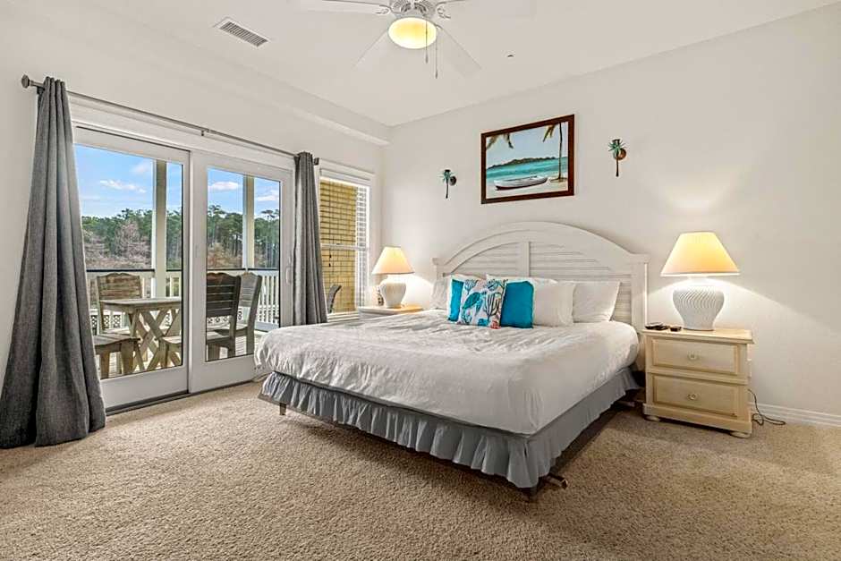 Hamilton Cay at Bermuda Bay by Kees Vacations