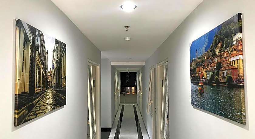 RedDoorz Plus near Politeknik Negeri Malang