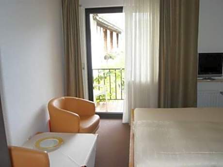 Doppelzimmer-Komfort-Ensuite mit Dusche-Balkon
