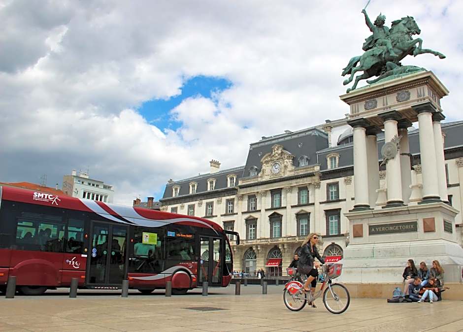 The Originals City Hotel Artyster Clermont Ferrand