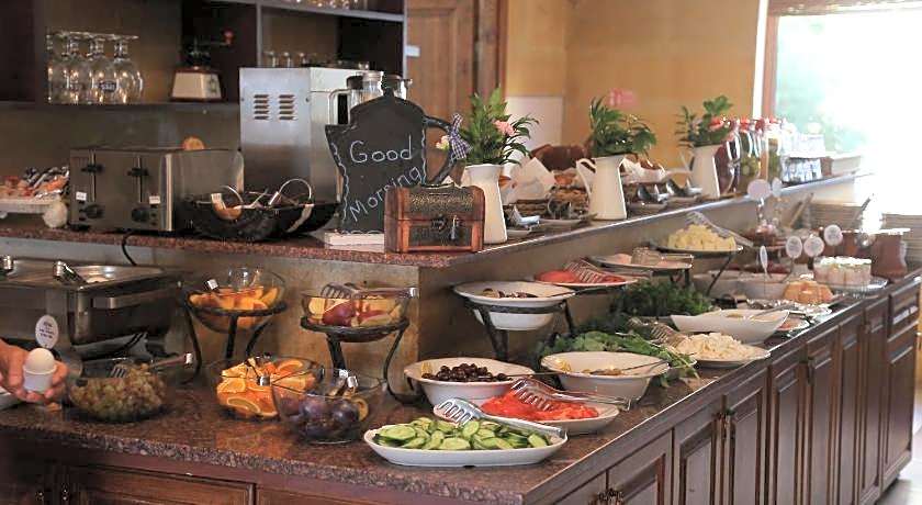 Royal Stone Houses - Goreme