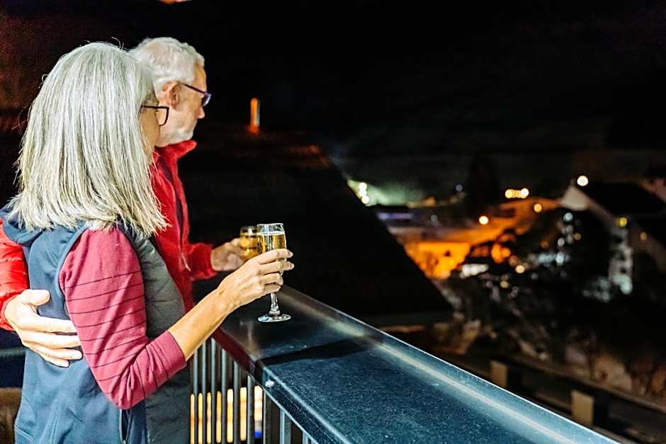 Lakeside Falls Creek