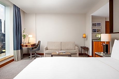 1 King Junior Suite