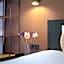 Quentin Museum Square Hotel