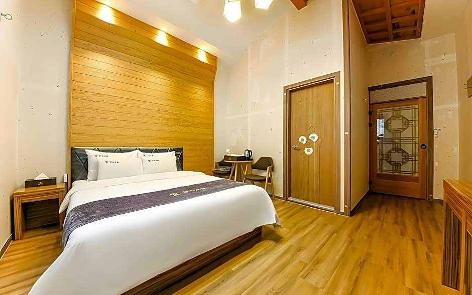 Hanok Hotel Kung