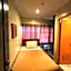 Blue Velvet Hotel -CM Recto