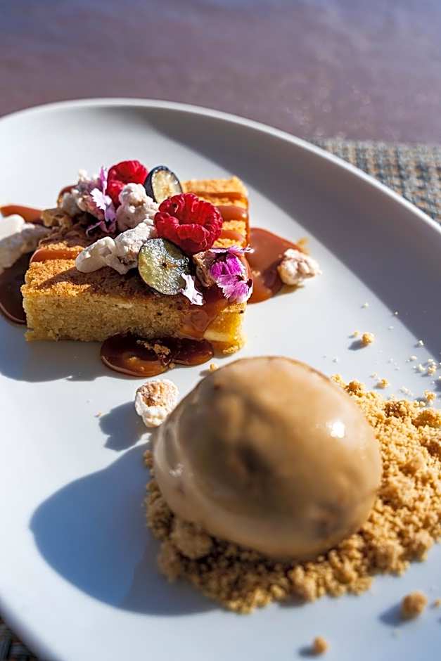 Palmares Signature Apartments