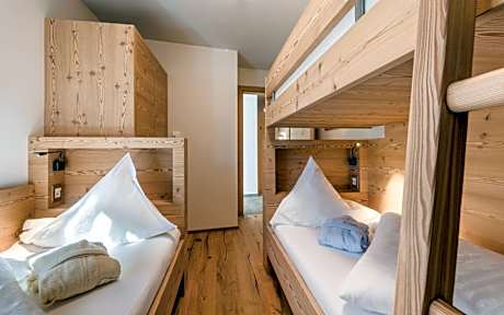 Superior Family Room