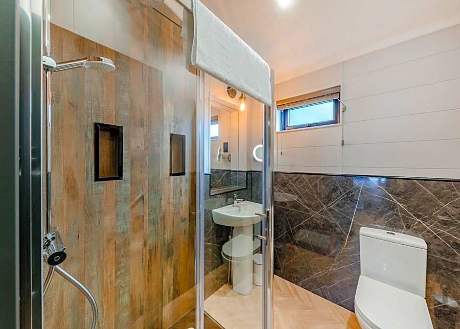 Rivendale Lodge Retreat