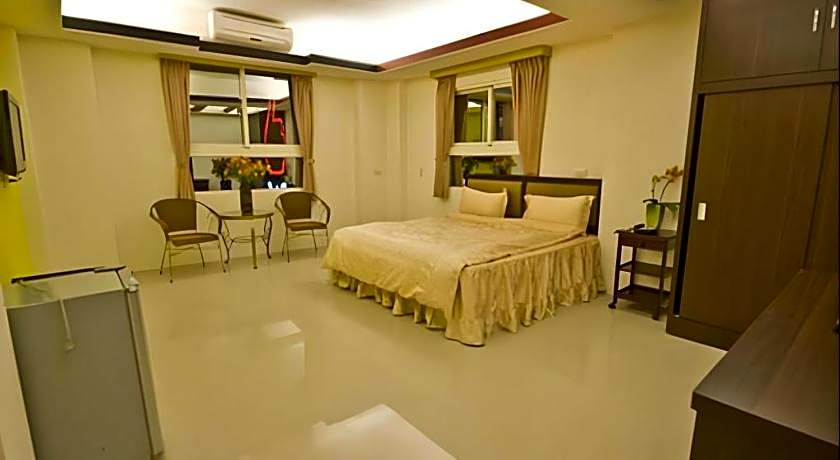 Yue Jing Commercial Hotel