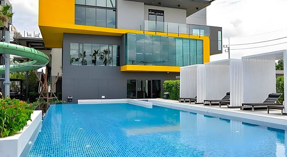 9D Sport Hotel