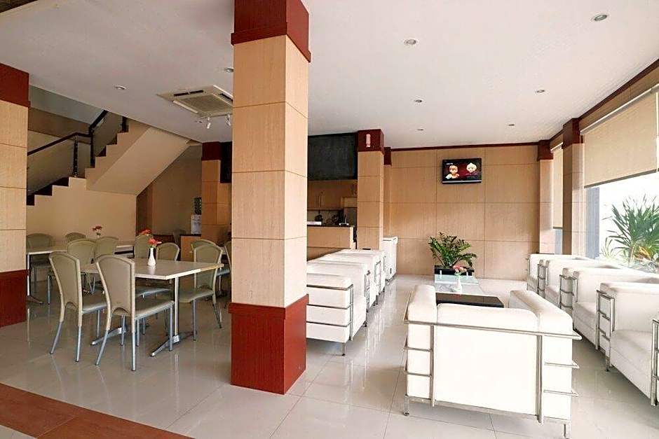 OYO Flagship Tembok Batu Residence