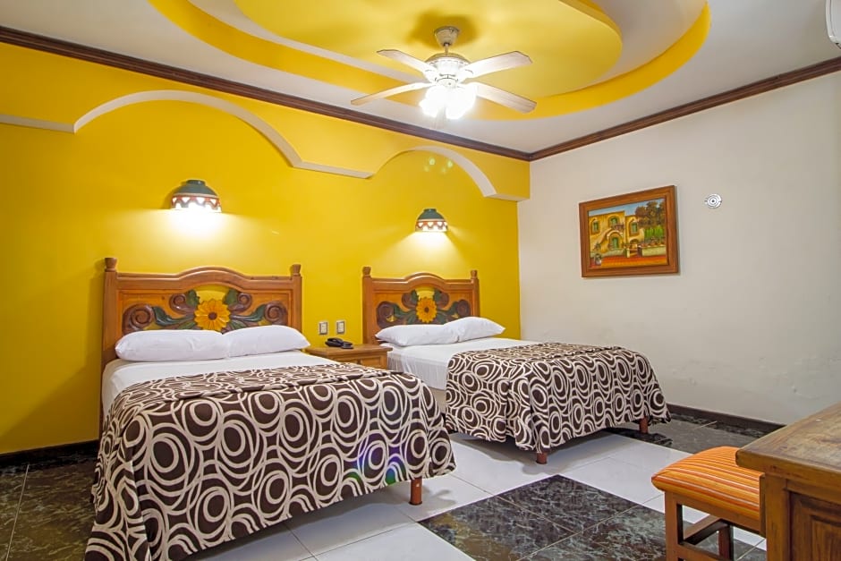 Hotel Suites Flamboyanes