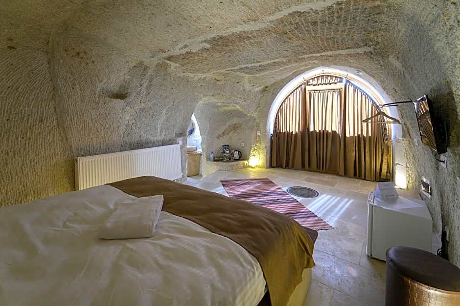 My Cave Suites