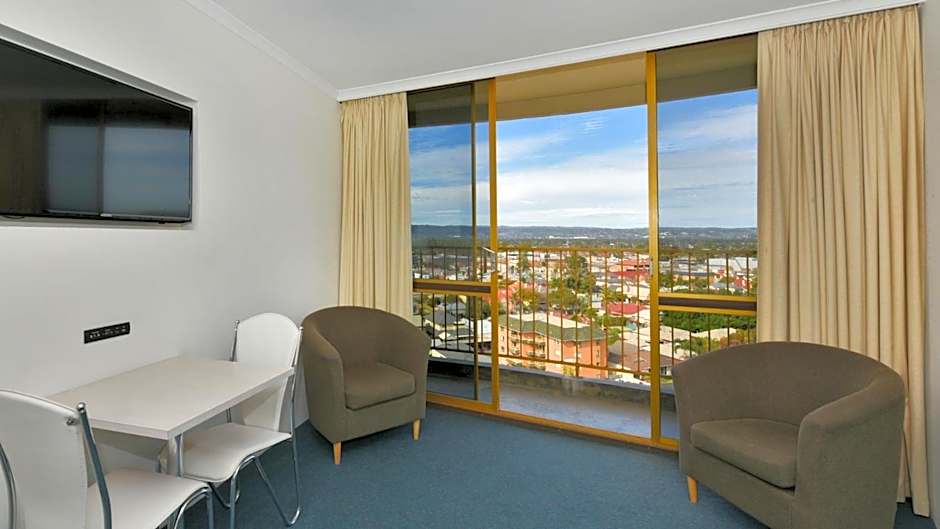 Atlantic Tower Motor Inn