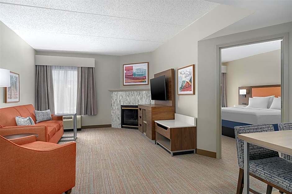 Hampton Inn By Hilton Altoona