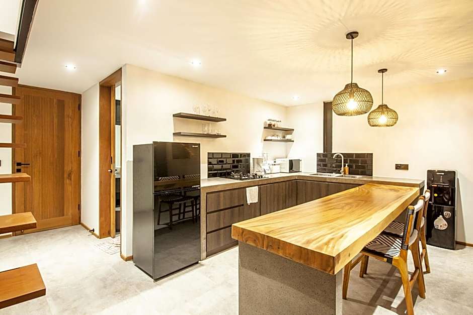 Modern Spacious Loft 200m From The Beach Canggu