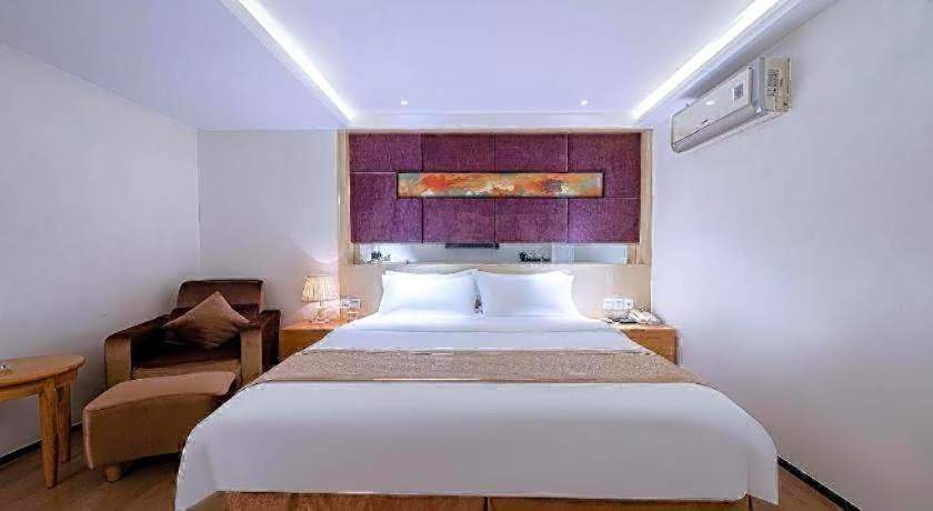 Zhongshan Louis Hotel