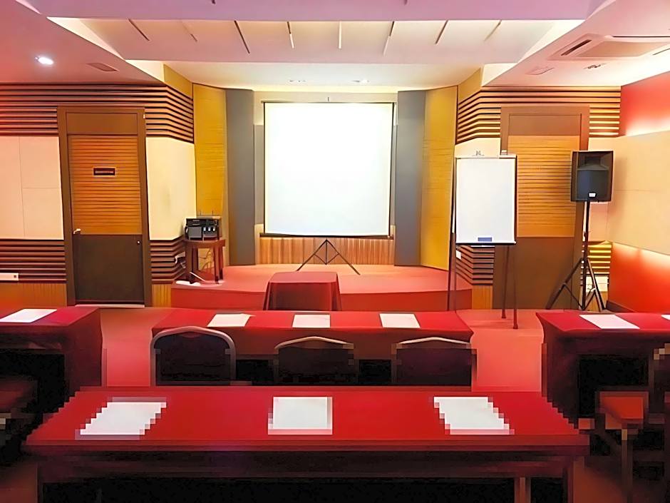 Celyn Hotel City Mall