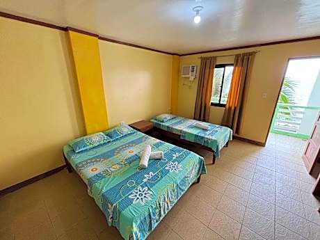 Triple Room Sea View