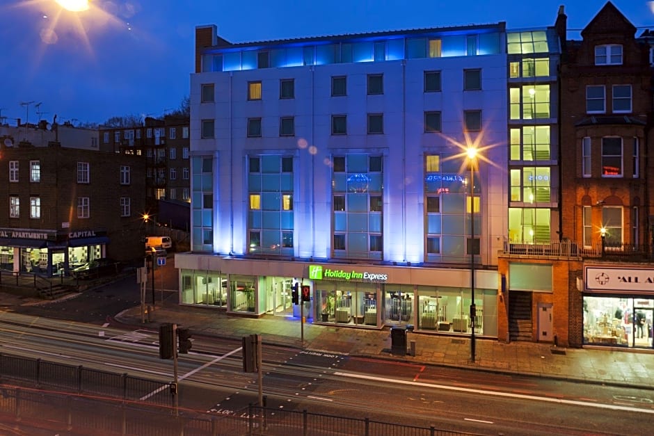 Holiday Inn Express Swiss Cottage – London, 07