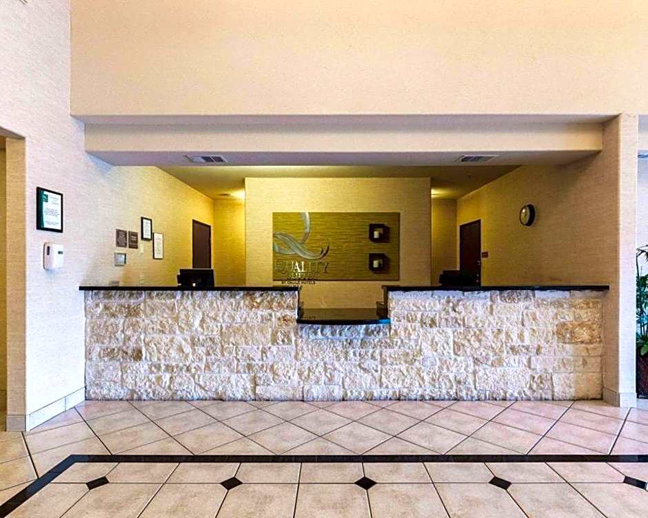 Quality Suites