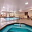 Microtel Inn & Suites By Wyndham Lincoln