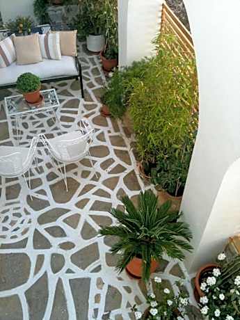 Double or Twin Room with Garden View