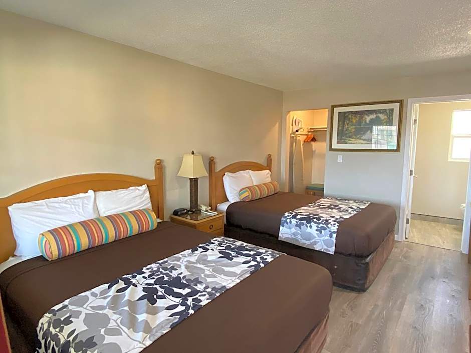 Travelers Inn Eugene University