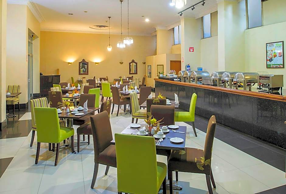 New Ambassador Hotel